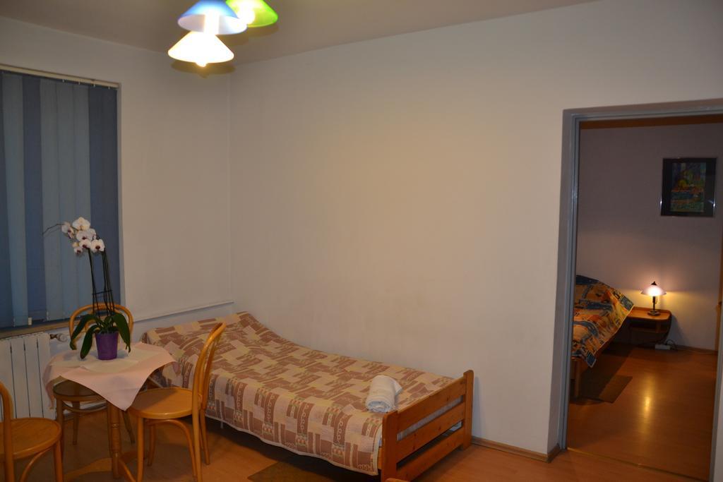 Hotel Monttis ซูคาเบิสคิดซ์กา ห้อง รูปภาพ