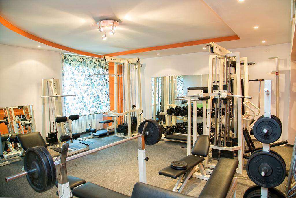 Hotel Monttis ซูคาเบิสคิดซ์กา ภายนอก รูปภาพ